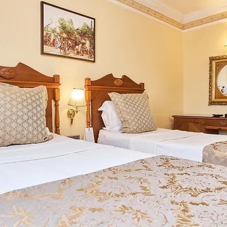 وسبا بيست ويسترن إمباير بالاس فندق 4*