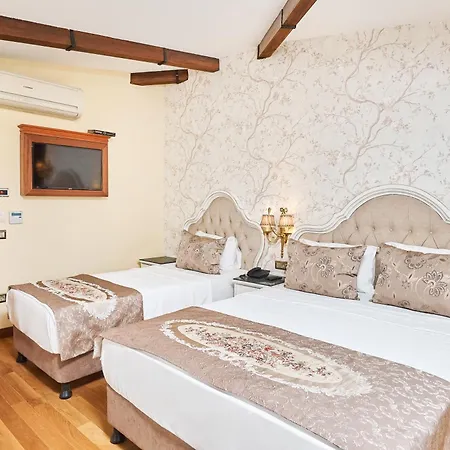 فندق وسبا بيست ويسترن إمباير بالاس 4*