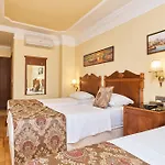 Western Empire Palace & Hotel 4*
