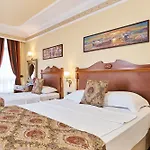 Western Empire Palace & Hotel Istanbul