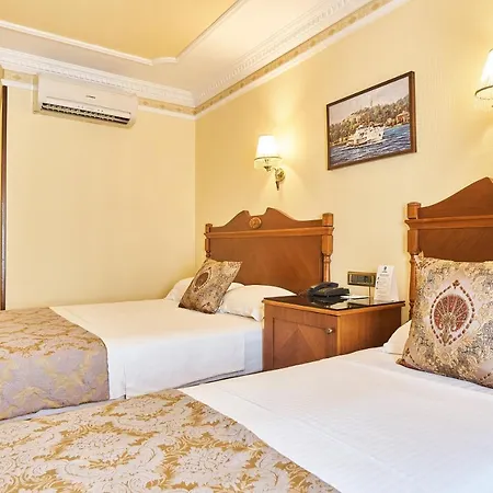 Western Empire Palace & Istambul