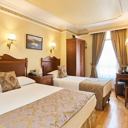 Western Empire Palace & Istambul