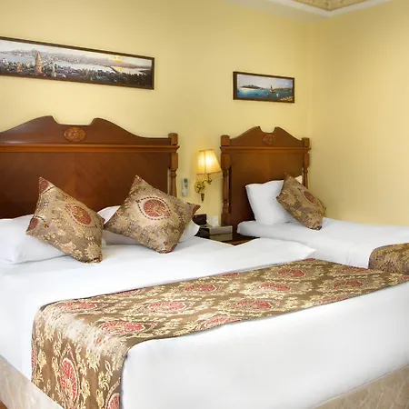 Western Empire Palace & Istambul